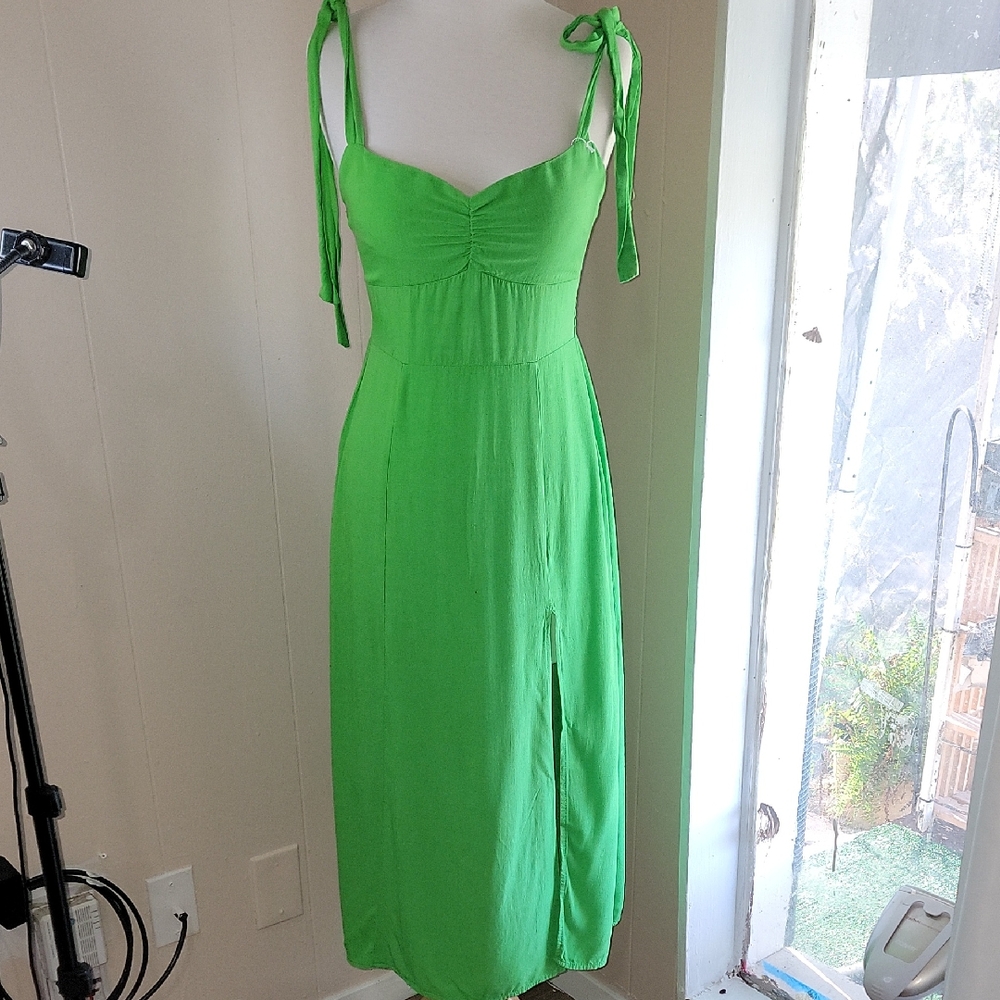 Forever 21 Green Ruched Midi Sundress